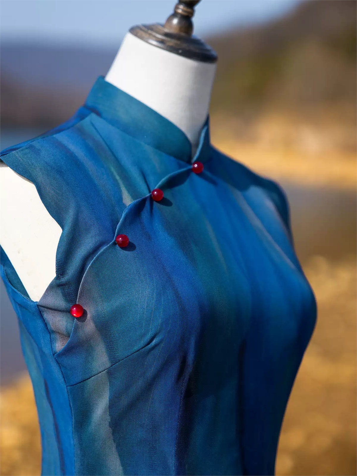 Ya Ceng Sheer Overlay Cap Sleeve Cheongsam