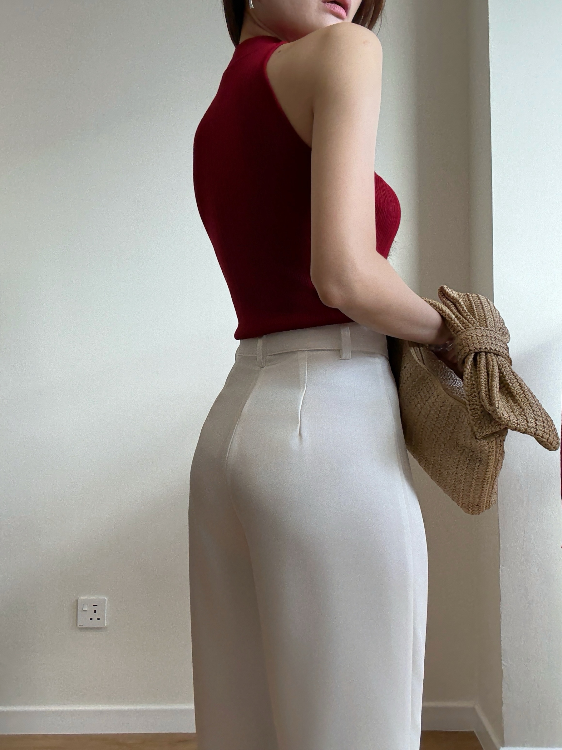 Li Yi Halter Neck Oriental Knit Top