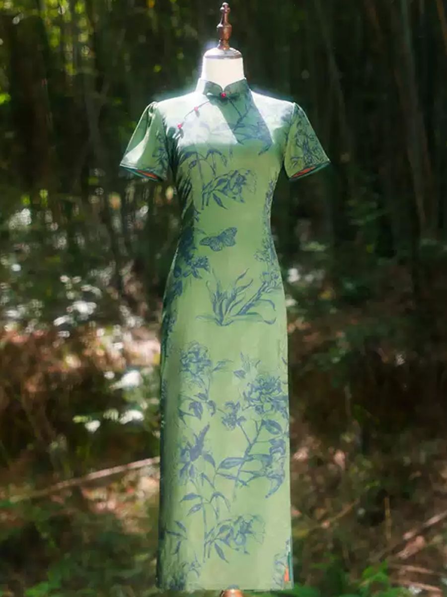 Yun Chai Botanical Print Short Sleeve Cheongsam