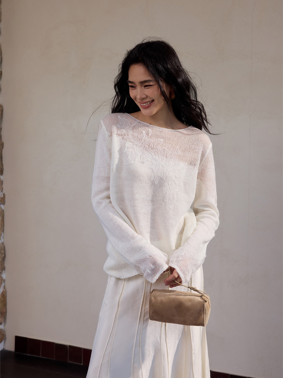 Hera Graceful Floral Sheer-Knit Long-Sleeve Top