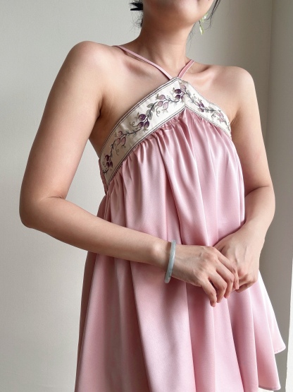 Li Mei Halter Neck Oriental Top