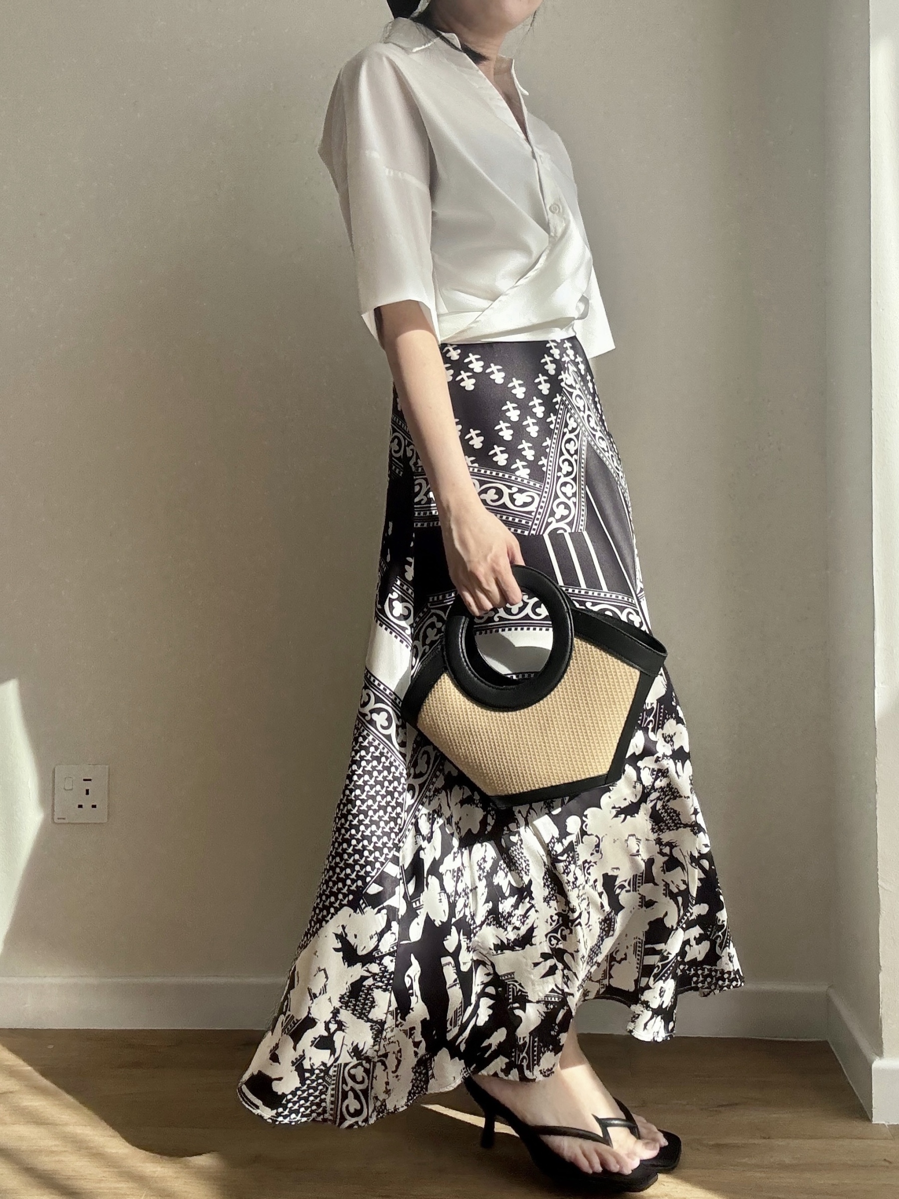 Videl Graphic Printing Skirt