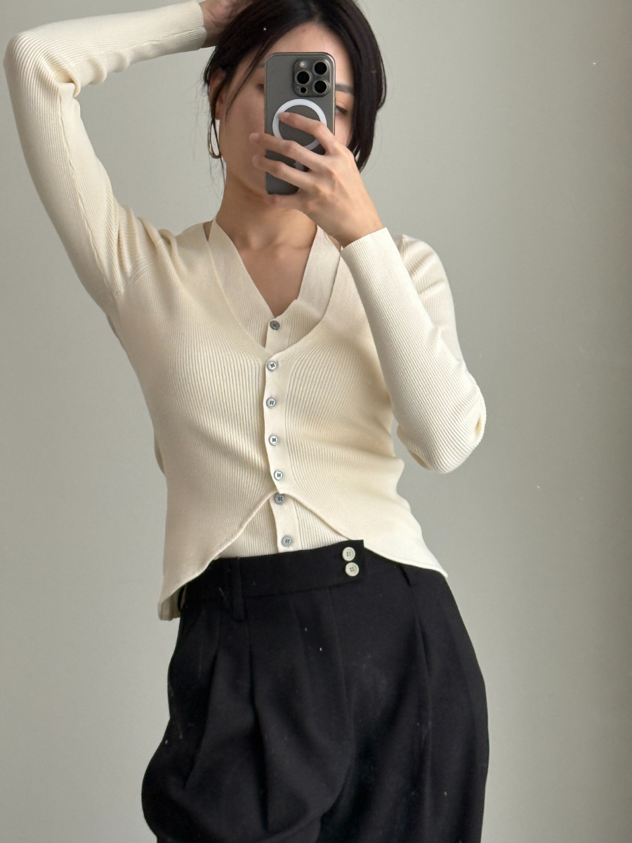 Julian Fake Two Pieces Halter Neck Knit Top