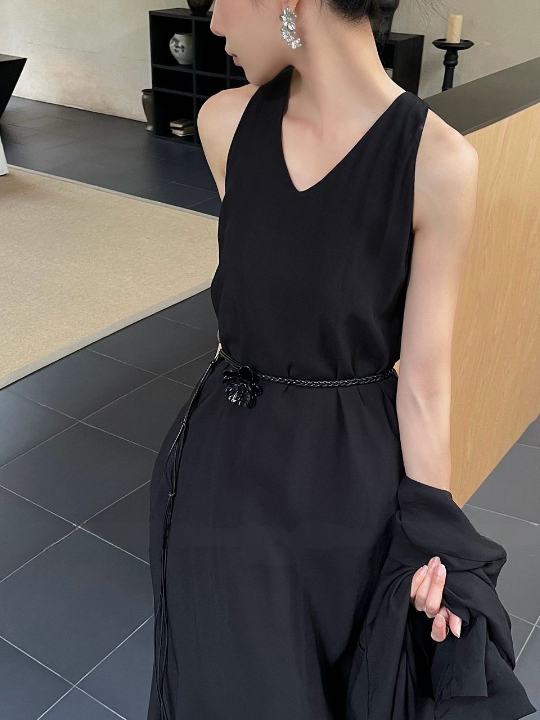 Amelia  V Collar Maxi Dress with Belt Tie