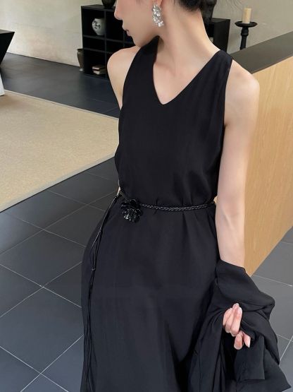 Amelia  V Collar Maxi Dress with Belt Tie