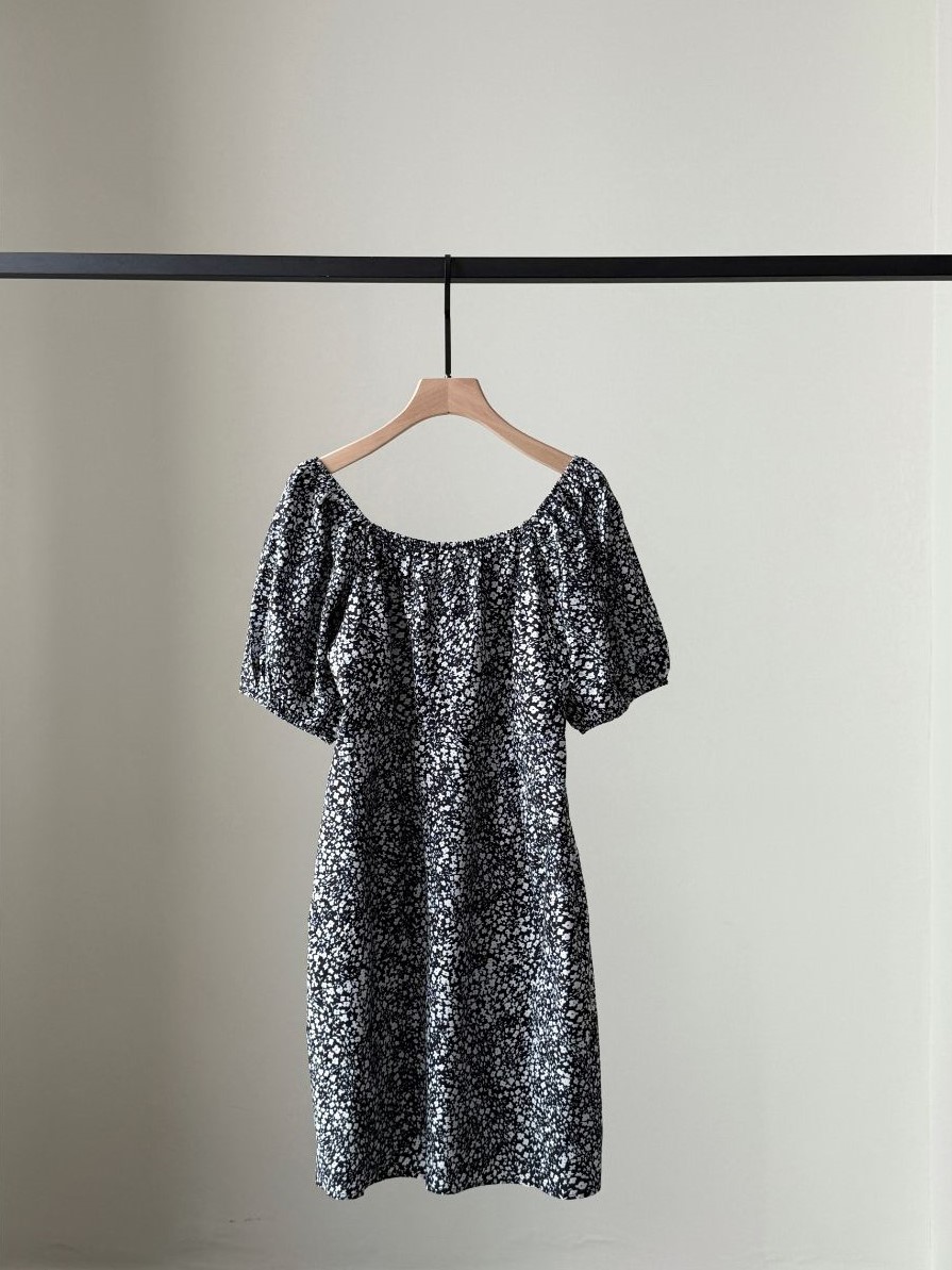Xenal Floral Puff Sleeve Dress (Discounted-L size)-The Black Bow-