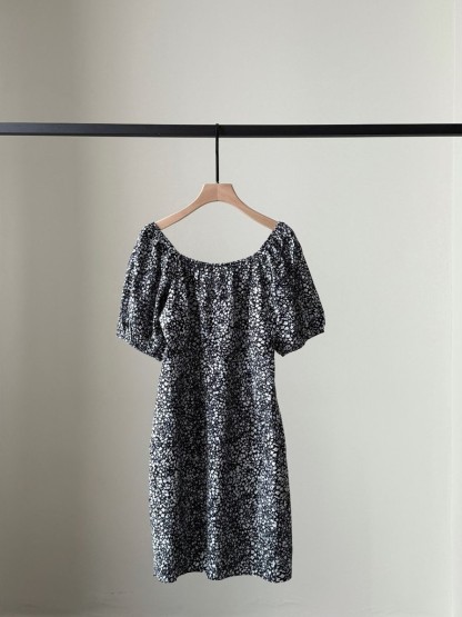 Xenal Floral Puff Sleeve Dress (Discounted-L size)-The Black Bow-