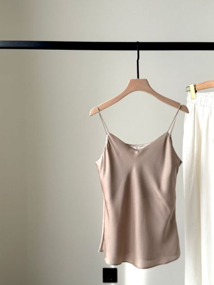 Lebbie Satin Cami Top (Discounted-M size)-The Black Bow-