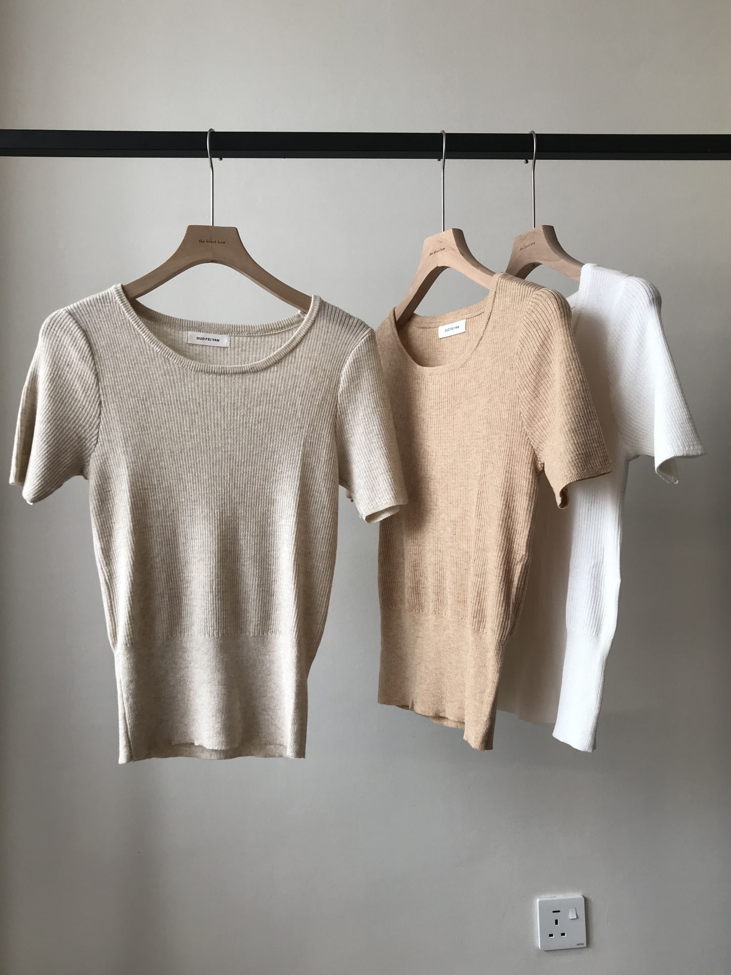 Vane Round Neck Knit Top