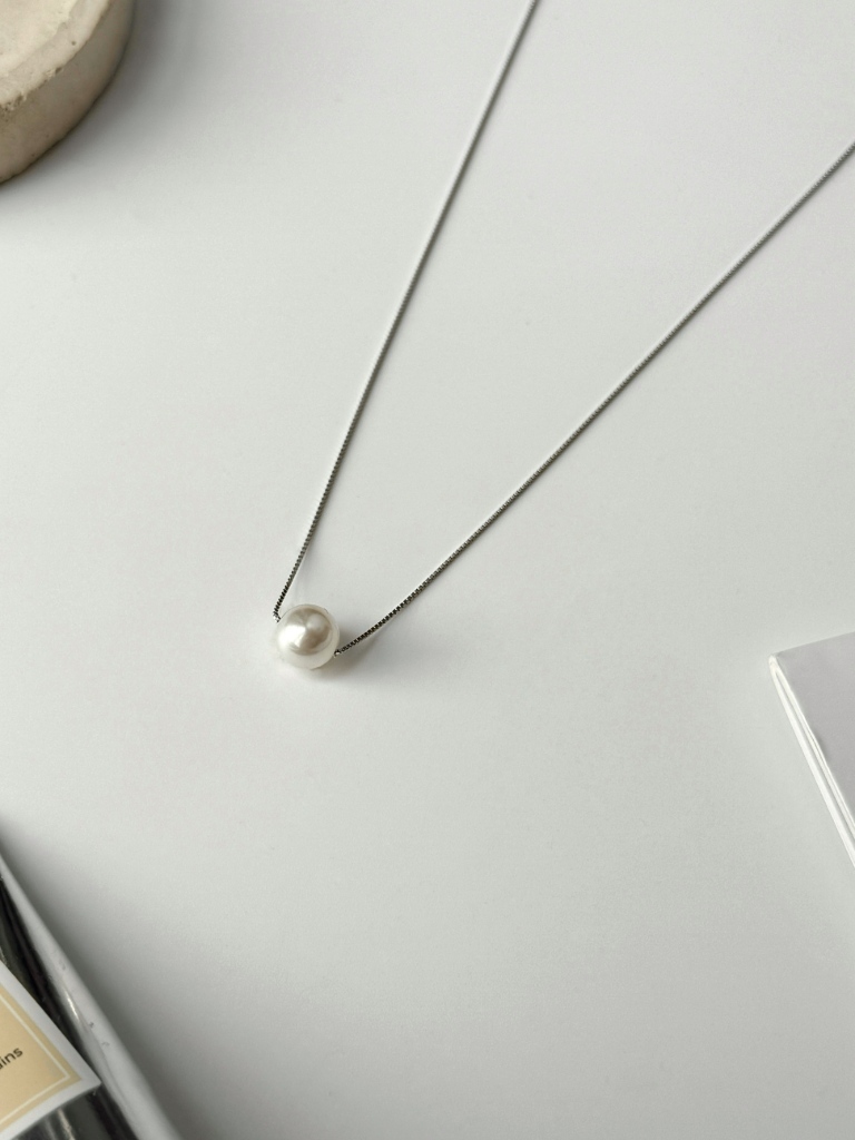 Jupiter Single Pearl Necklace