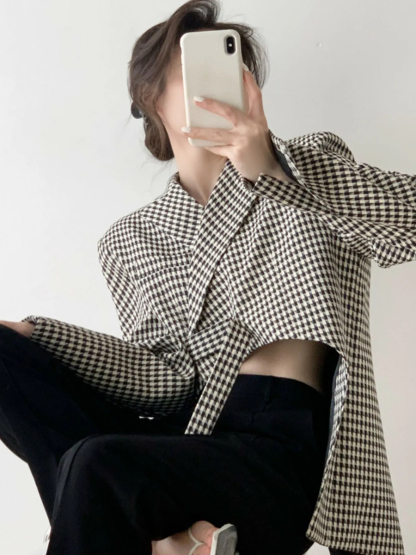 Leyna Houndstooth Asymmetric Cropped Front Blazer-The Black Bow-