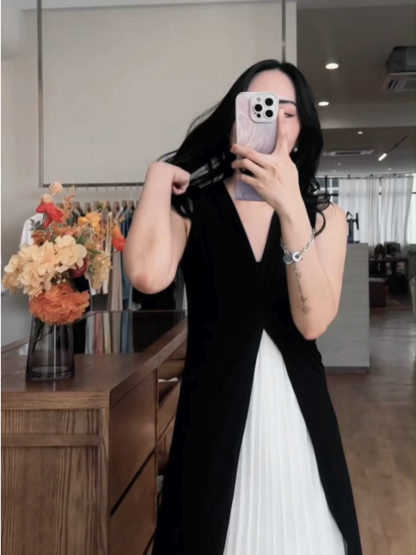 Channy Front Twist Color Block Maxi Dress
