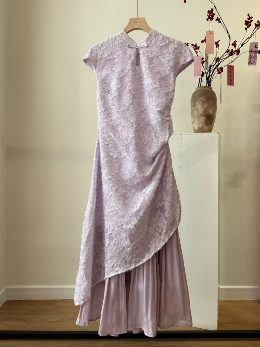 Shuang Zeng Fake Two Piece Oriental Dress