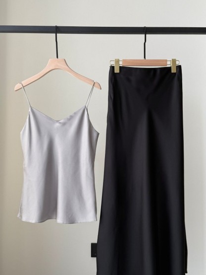 Lebbie Satin Cami Top (Discounted-M size)-The Black Bow-