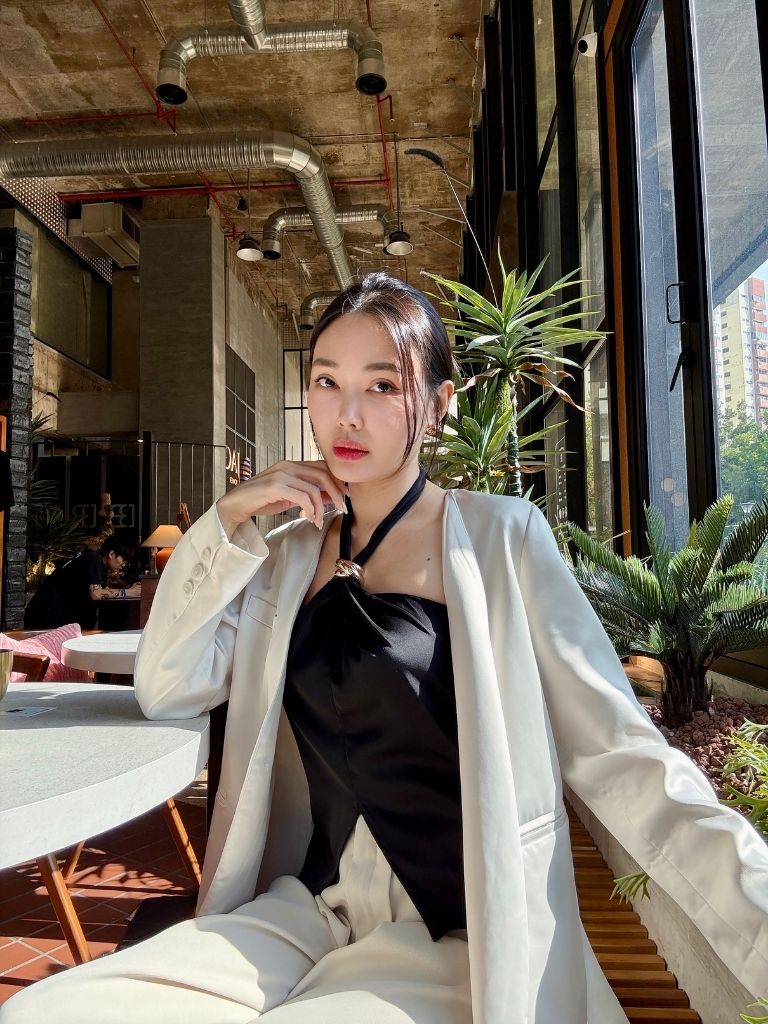 Ziva Glossy Blazer