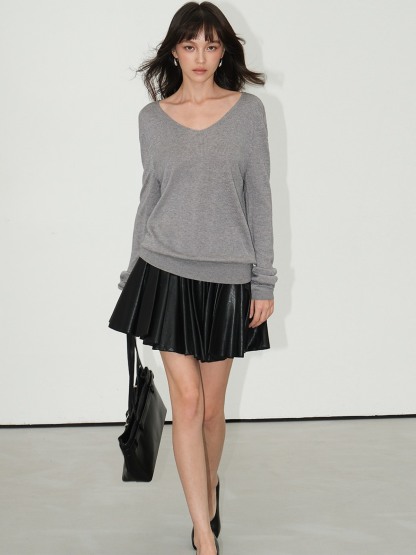 Lucienne Relaxed V-Neck Wool-Blend Knit Top