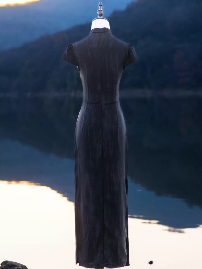 Yun Chong Draped Cap Sleeve Cheongsam