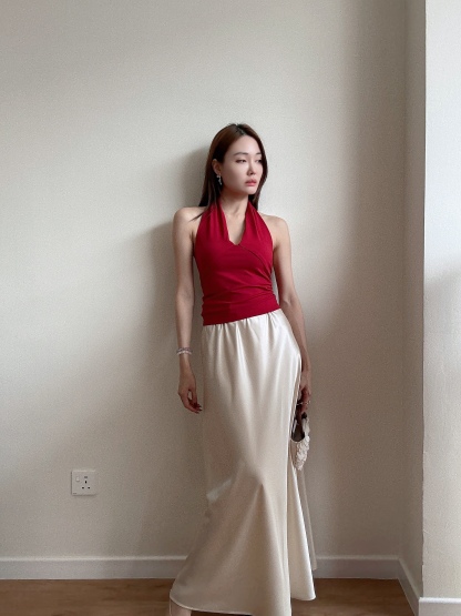 Demini Halter Neck Top