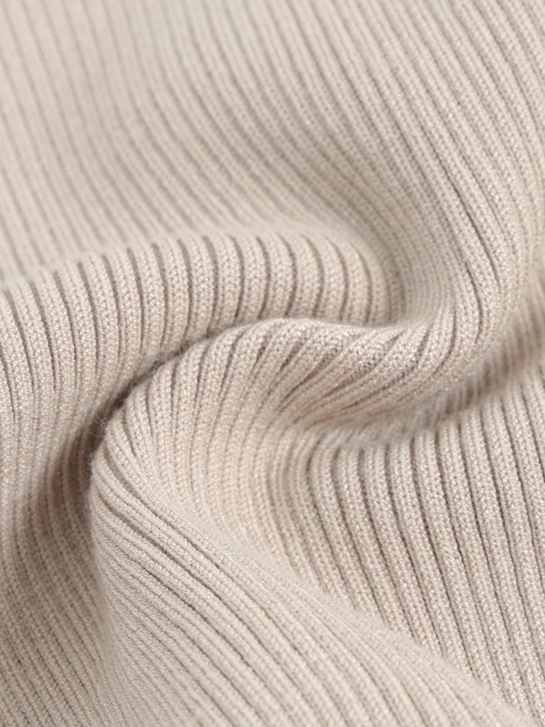 Lavinia Ribbed Turtleneck Sleeveless Top