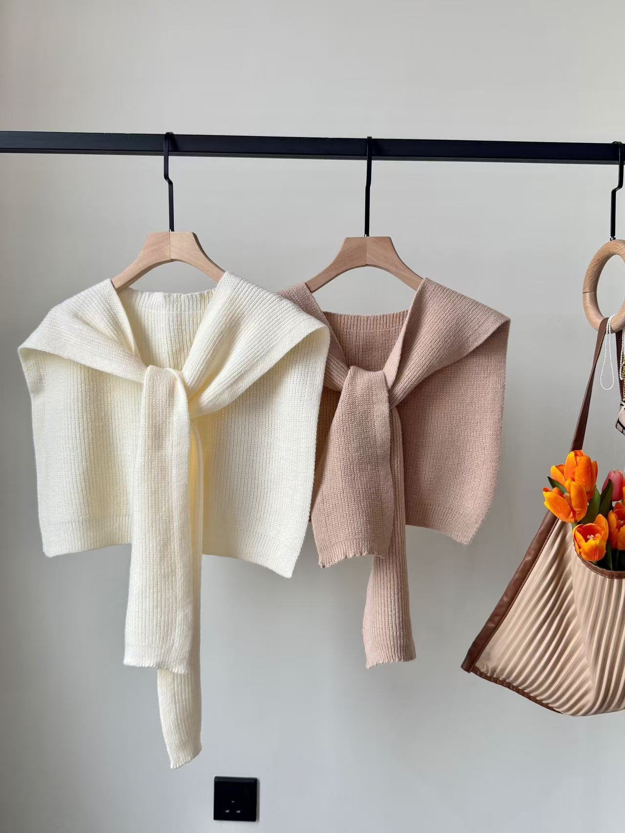 Wewe Ribbed Knit Shawl