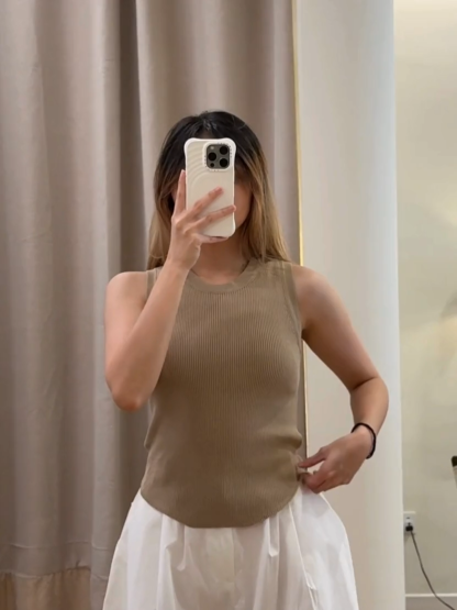 Basic Round Neck Top (TP104)