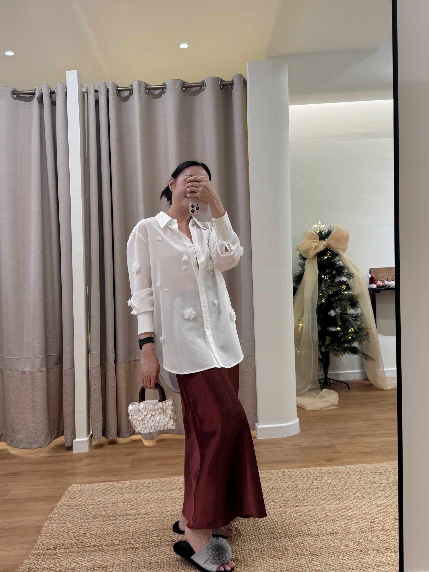 Leona Detailed 3D Floral Shirt 