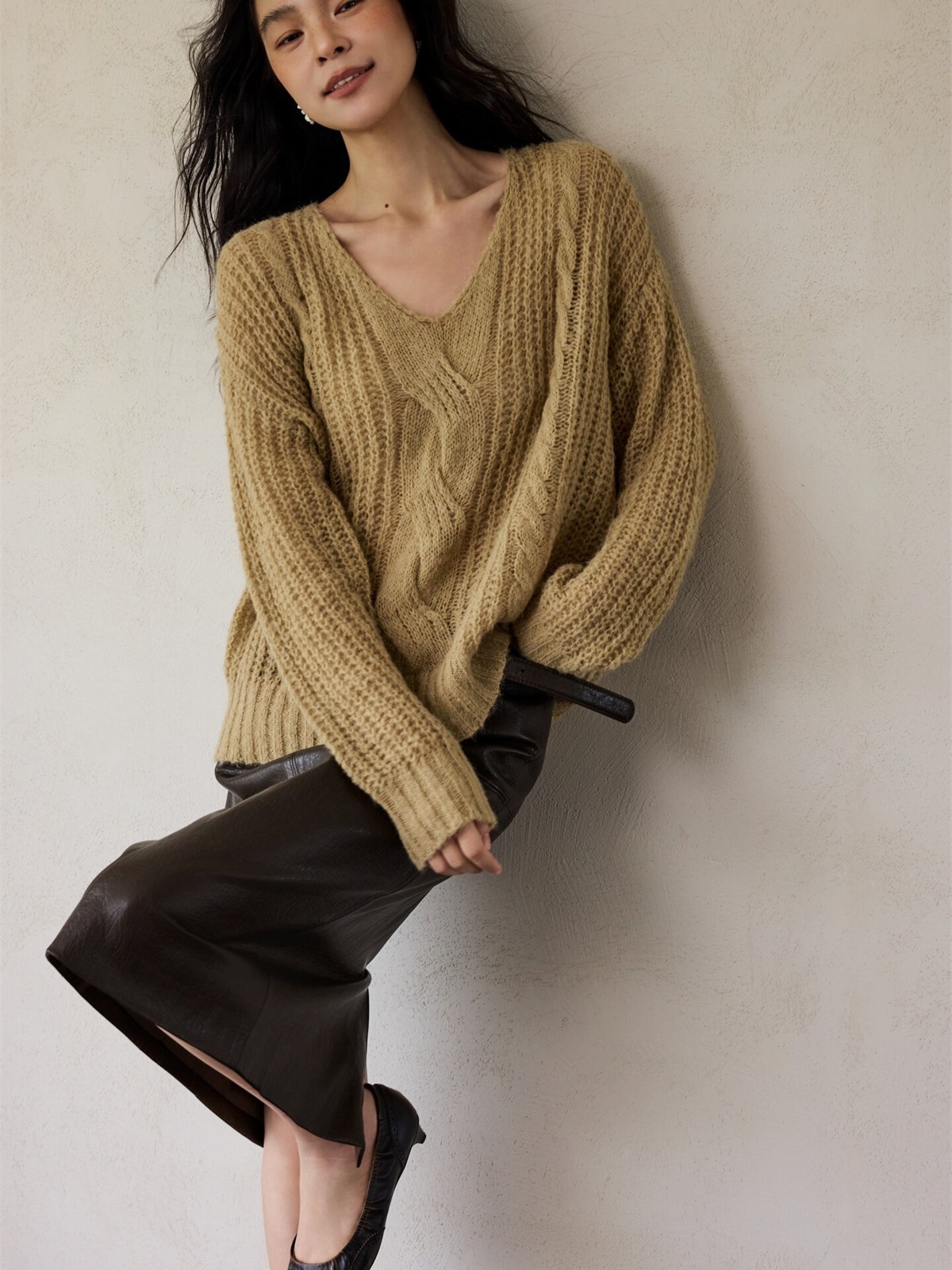 Heze Open-Knit Relaxed Sweater