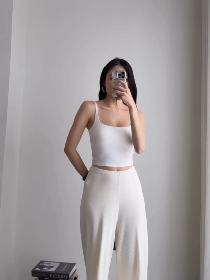 Qaly Padded Cami Crop Top