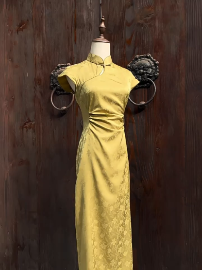 Shuang Ning Waist Ruched Cheongsam