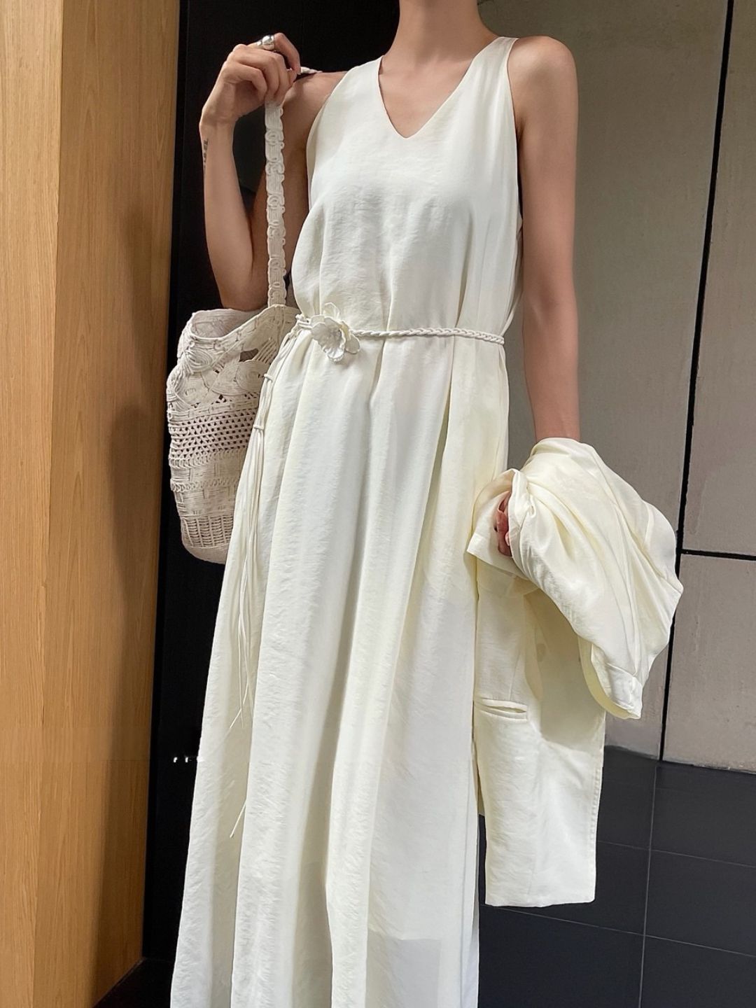 Amelia  V Collar Maxi Dress with Belt Tie