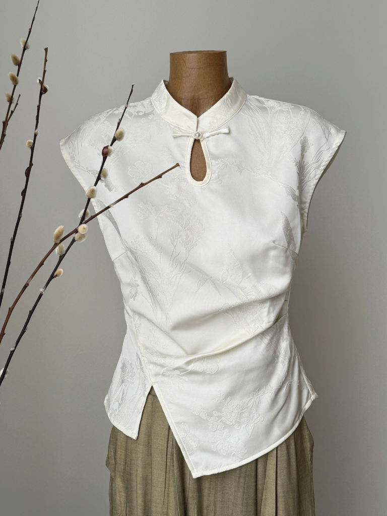 Ding Fang Cap Sleeve Oriental Top-The Black Bow-