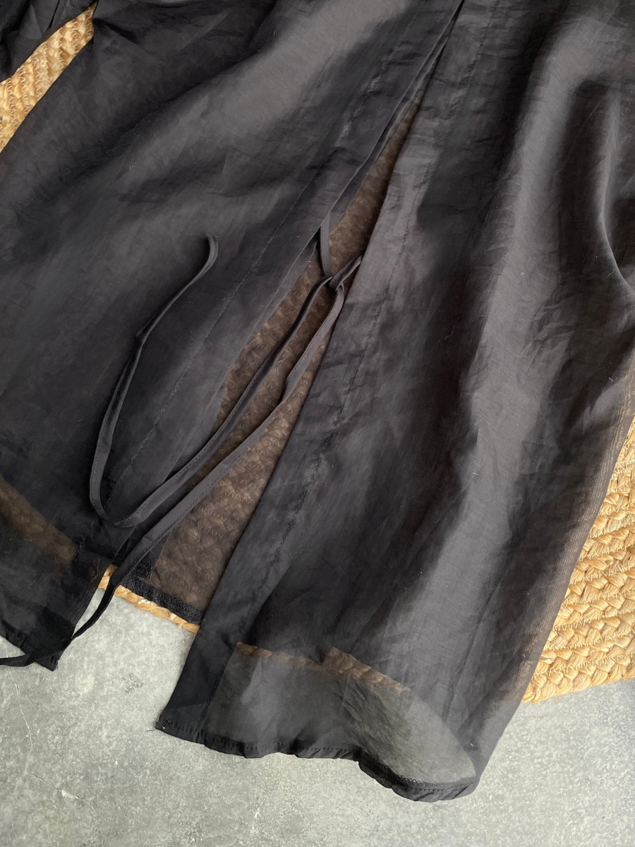 Leyla Tie Back Chiffon Shirt with Padded Inner Top-The Black Bow-