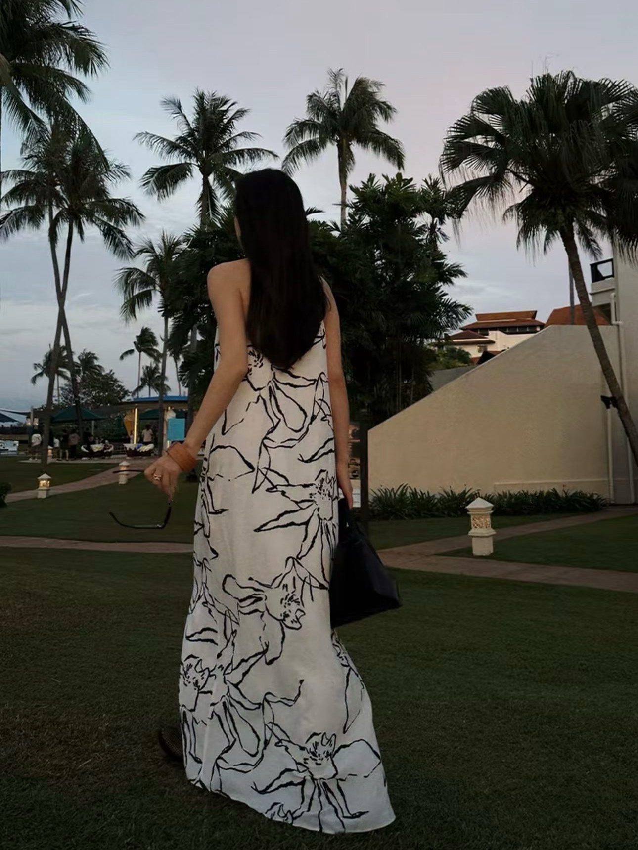 Pantene Graphic Printing Maxi Dress