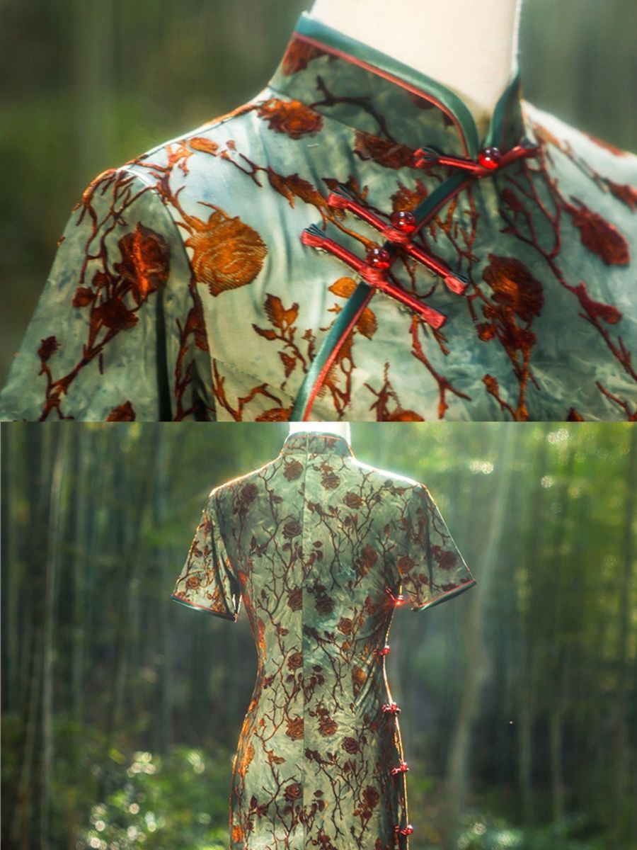 Yun Bi Floral Short Sleeve Cheongsam