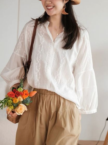 Ling Feng Stand Collar Floral Embosed Top