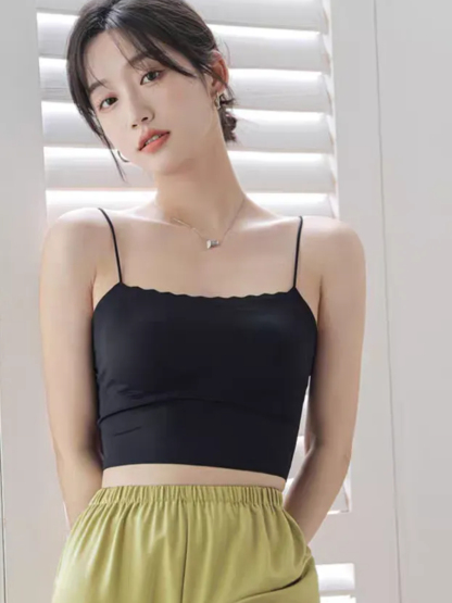 Doria Seamless Wavy Padded Crop Top-The Black Bow-