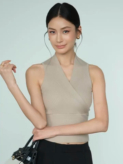 Remi Structured V-Neck Knit Top