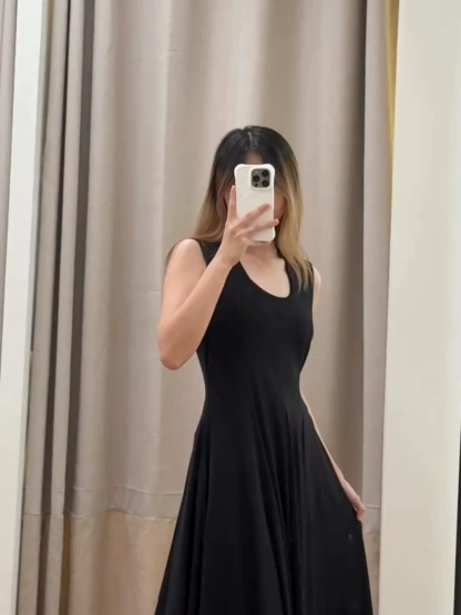 Round Neck Dress (DR105)