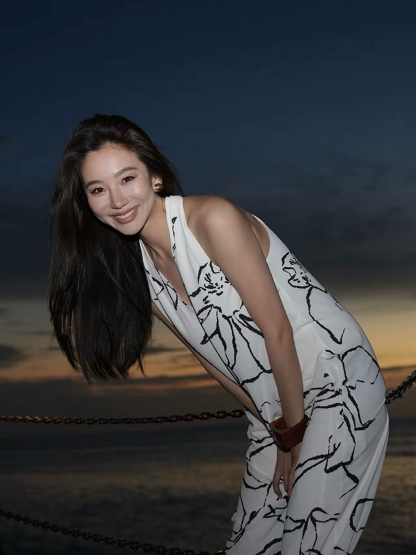 Pantene Graphic Printing Maxi Dress