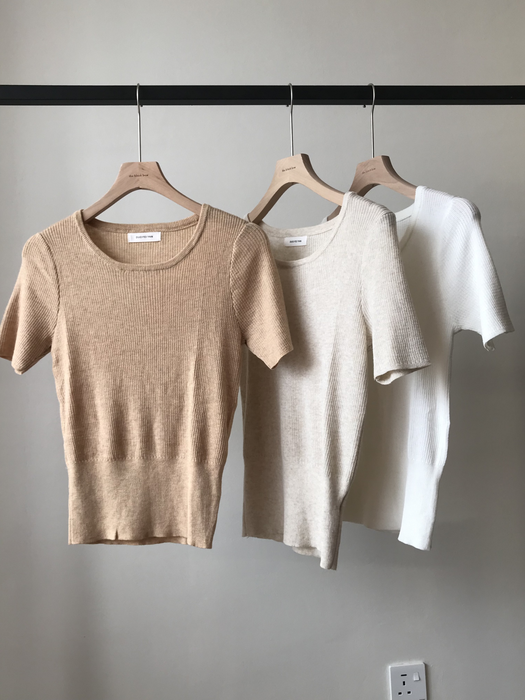 Vane Round Neck Knit Top