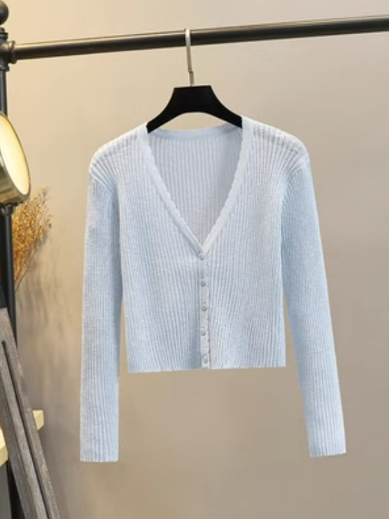 Na Na Cardigan -The Black Bow-