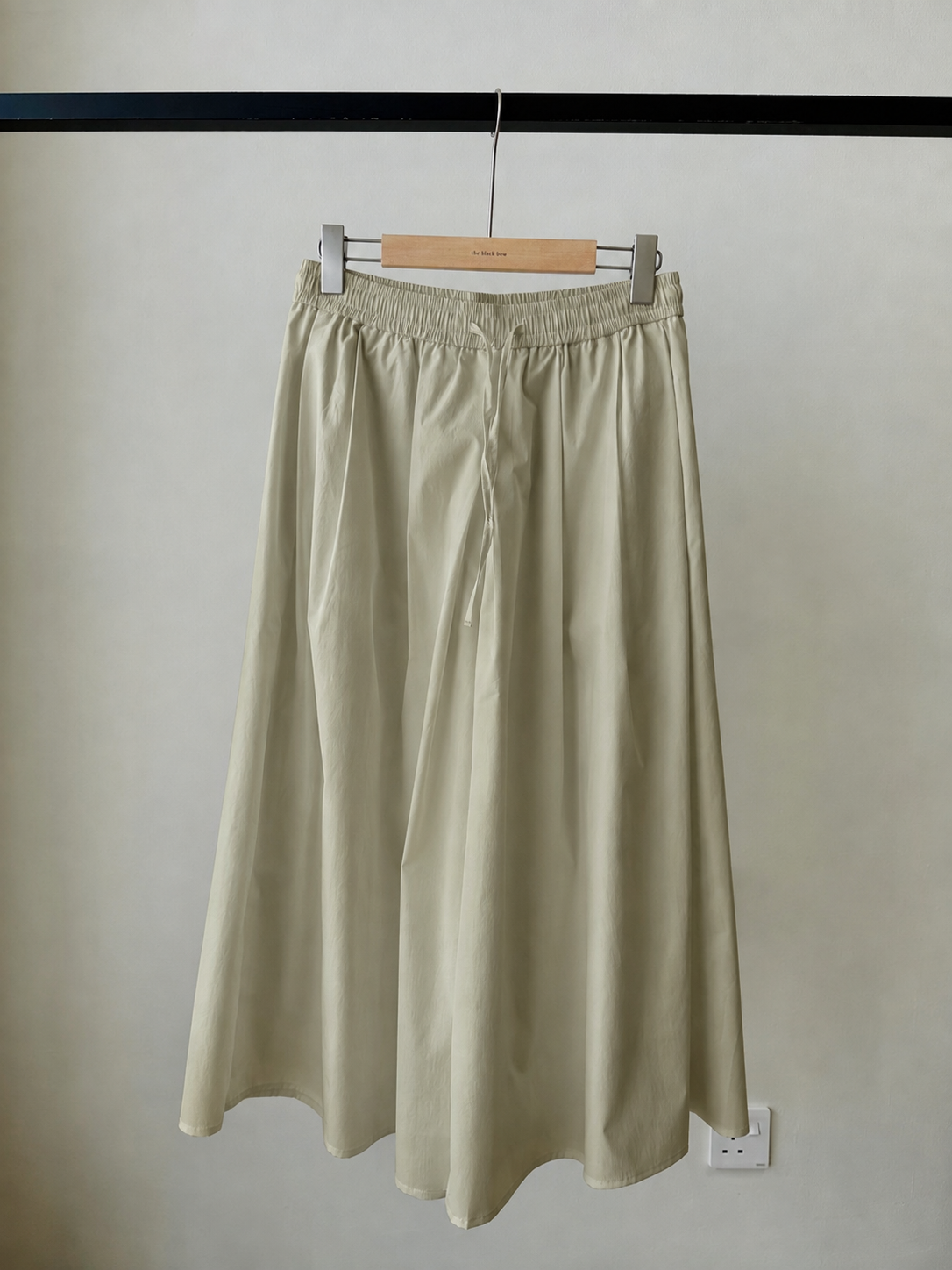 Van Textured Flowy Culottes