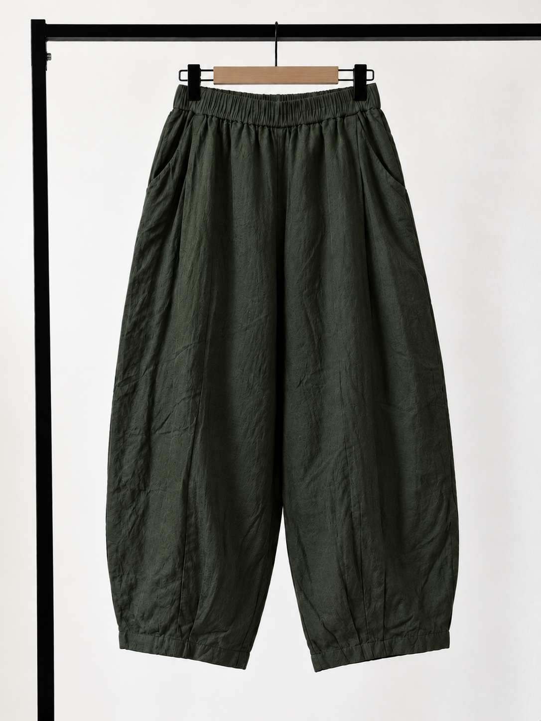 Jian Ken Relaxed Ramie Tapered Pants
