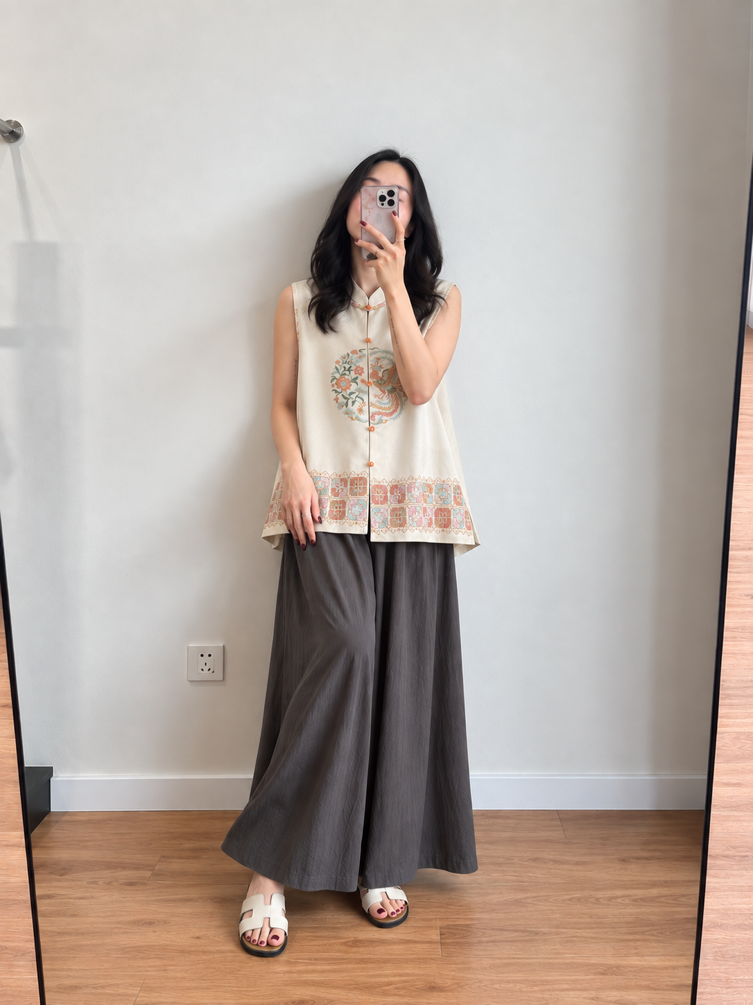 Yan Gang Flowy Wide Leg Pants