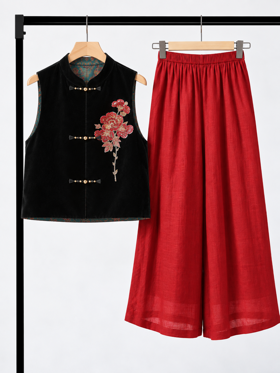 Yan Man Reversible Sequin-Floral Silk-Velvet Oriental Vest