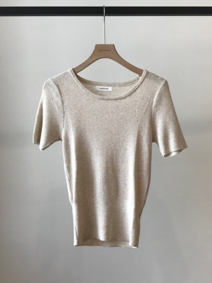 Vane Round Neck Knit Top