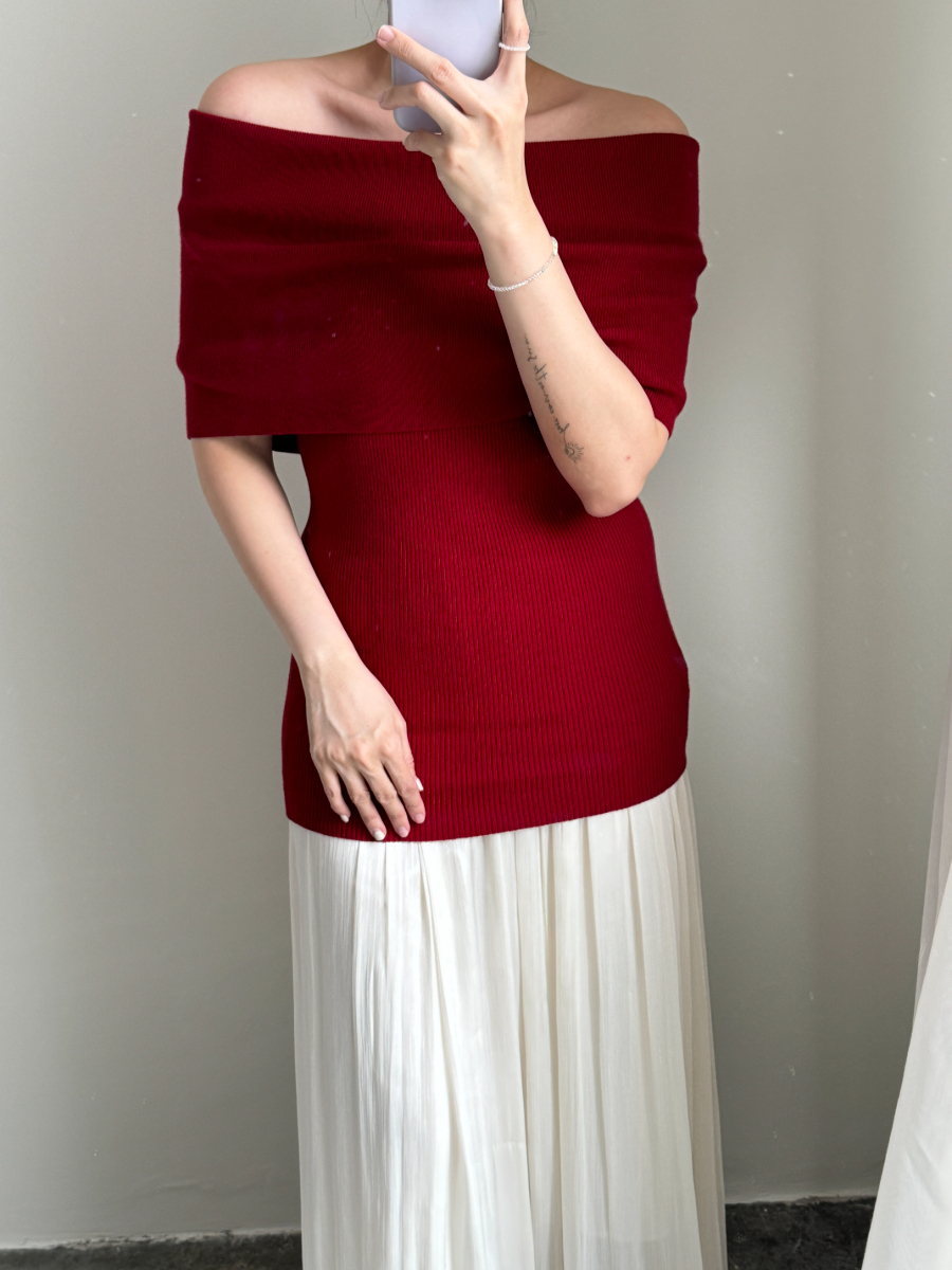 Taana Off Shoulder Knit Top -The Black Bow-