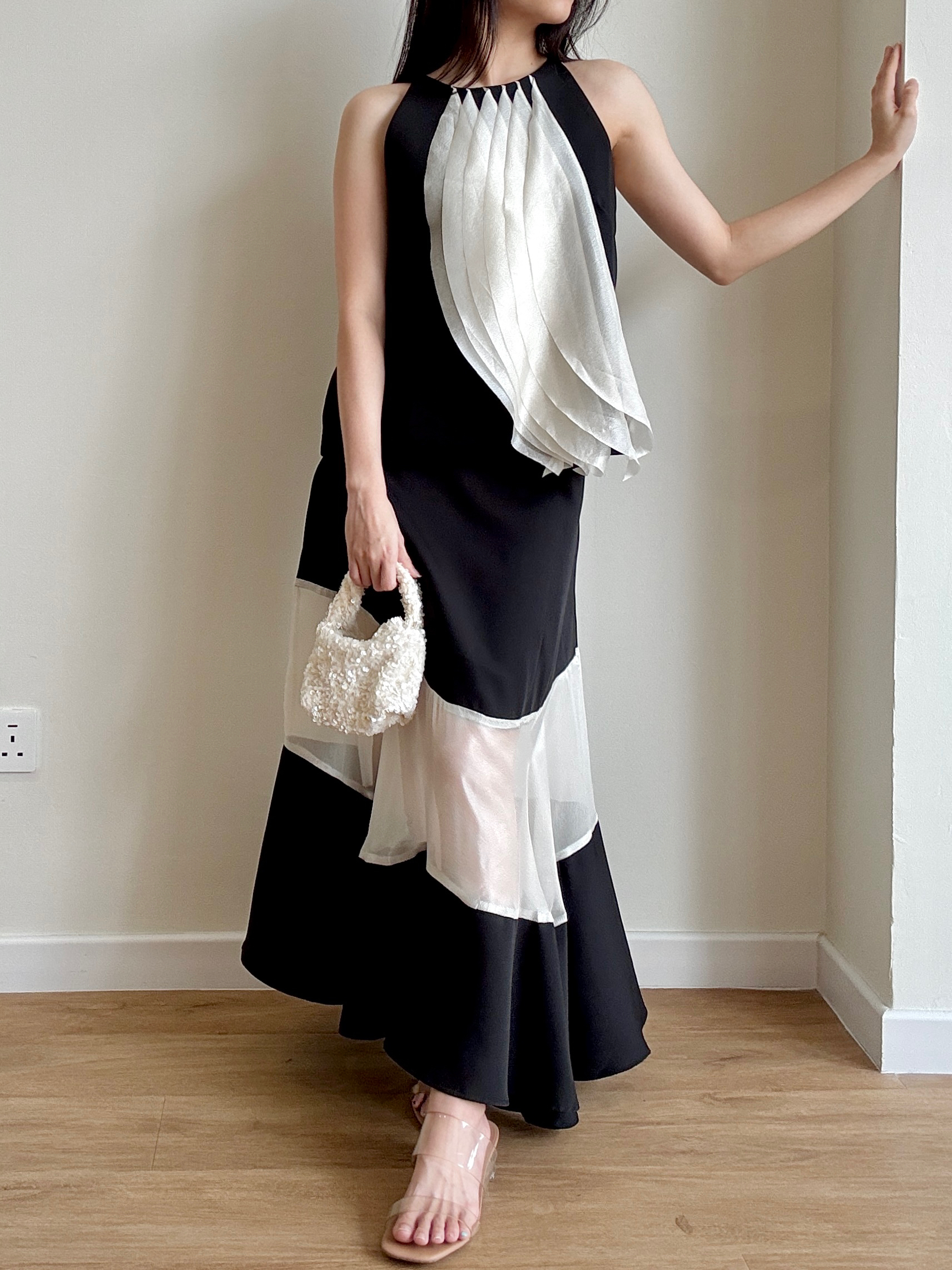 Moonrya Sheer Hem Panel Maxi Skirt