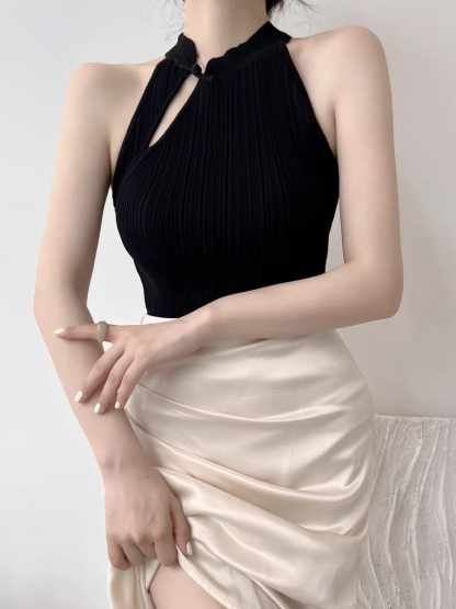 Li Ye Halter Neck Oriental Top