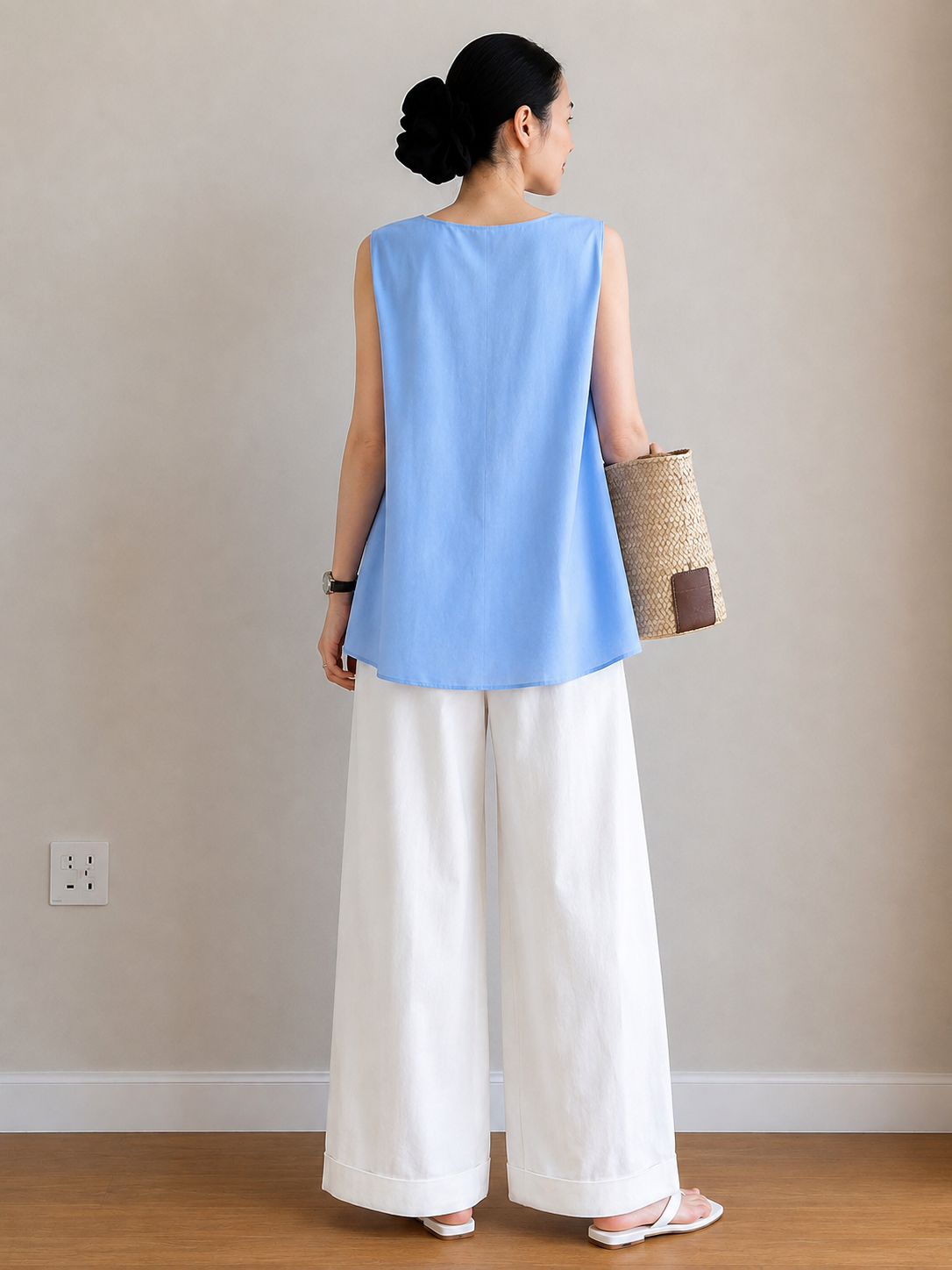 Vava Twist Tie Top
